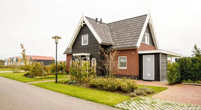 Коттедж Waterresort Bodelaeke Giethoorn