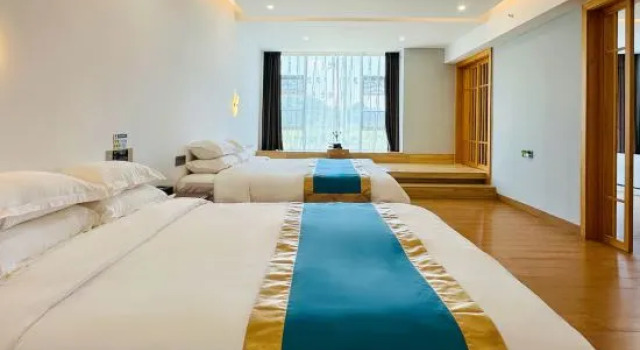 Люкс Deluxe Bucketts Way Motel Gloucester