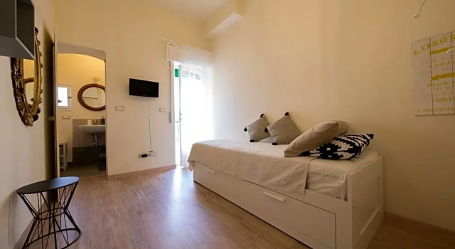B&B In Acquaviva, Забронировать Отель Ливорно Берег Этрусков, рядом с Старая крепость