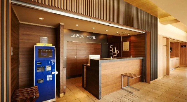 Super Hotel Takaoka Ekinan, Забронировать Отель Такаока Тояма, рядом с Железнодорожная станция Син-Такаока