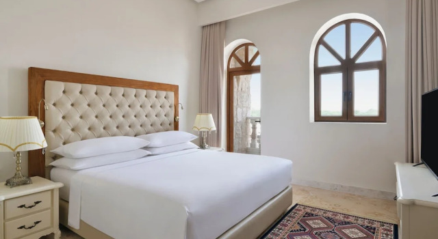 Двухместный номер Deluxe с балконом Al Samriya Hotel, Doha, Autograph Collection