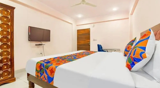 Номер Premium FabExpress Shekhawati Palace