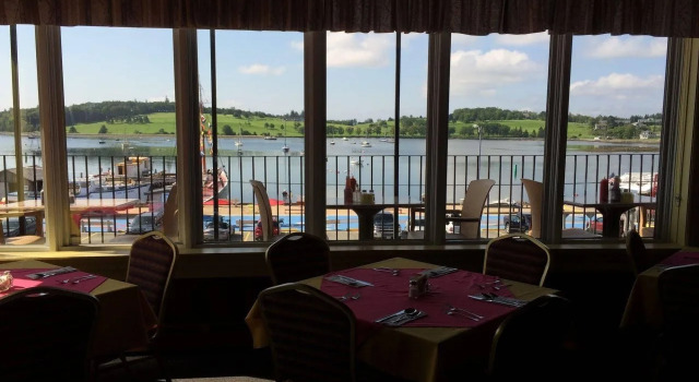 The Dockside Inn & Restaurant, Rezervovat Penzión Hotely v Nové Skotsko s parkováním, Parkování