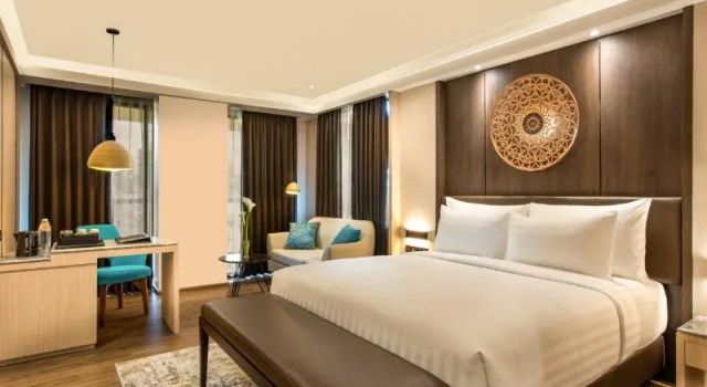 Двухместный номер Standard с балконом The Manohara Hotel Yogyakarta