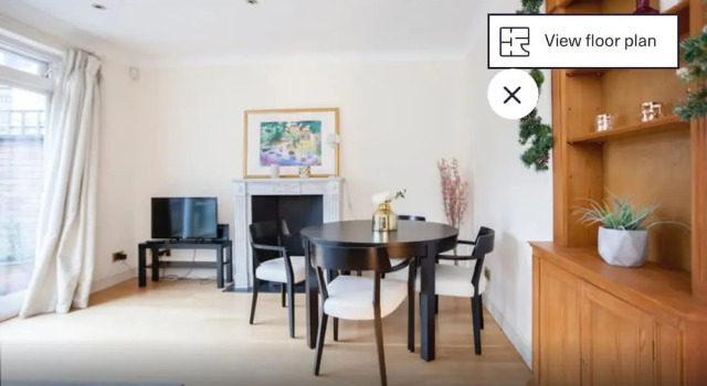 Апартаменты English Garden Apartment