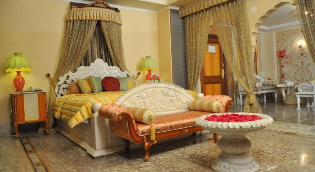 Люкс Luxury Курортный отель Shiv Vilas Resorts