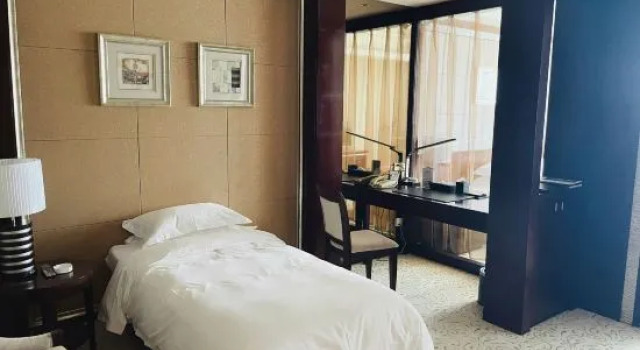 Люкс Dunhao International Hotel Dalian
