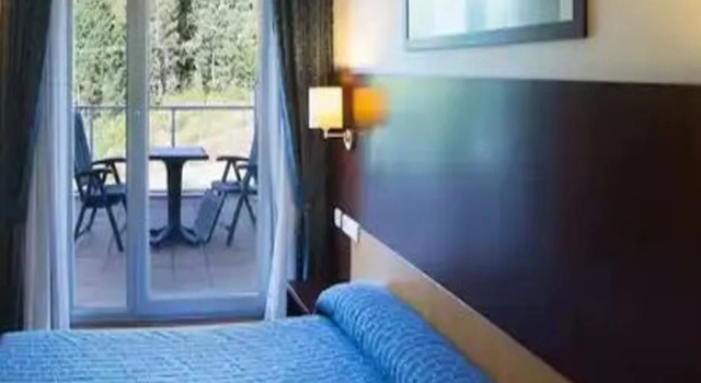 Lobios Caldaria Hotel Balneario, Rezerwuj Hotel Hotele w Orense z basenem, Basen