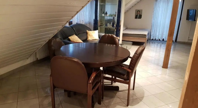 Gino s Ferienwohnung, Reserva ahora Apartamento Illingen Baden-Wurtemberg