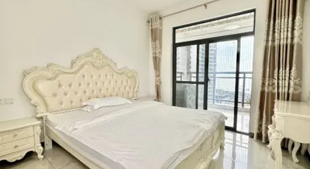 Люкс с 3 комнатами с видом на сад Xicheng Homestay (Beihai Gaode Ancient Town Coast Tianjie Branch)