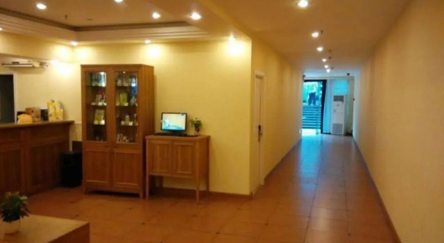 Home Inn Hotel