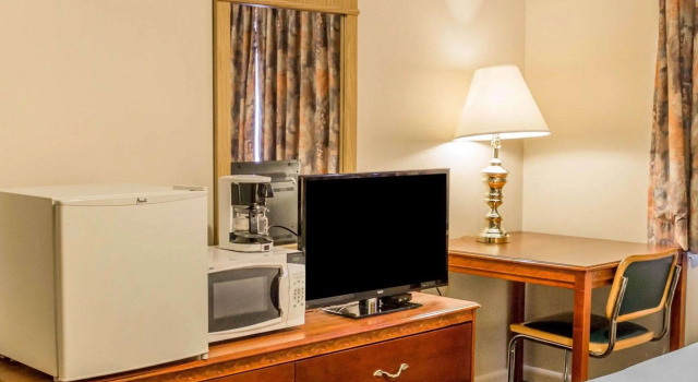 Двухместный номер Standard Rodeway Inn Kalkaska
