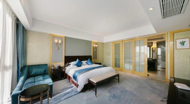 Maision New Century Hotel Daishan Zhoushan, Book Hotel Daishan Zhejiang