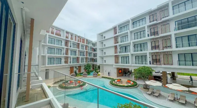 Двухместный номер Deluxe с видом на бассейн Radisson Resort Layan Phuket