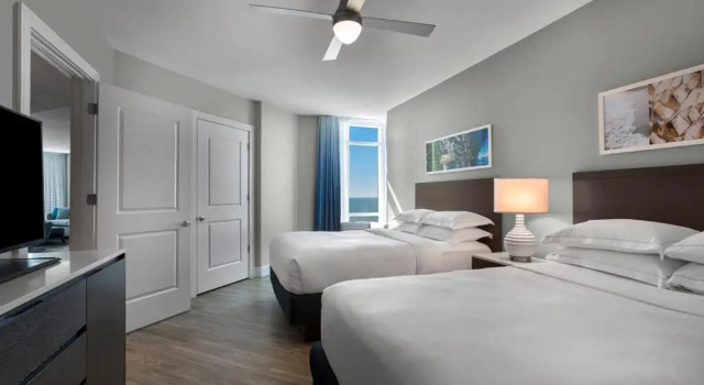 Люкс с 3 комнатами oceanfront Hilton Grand Vacations Club Ocean 22 Myrtle Beach