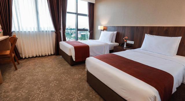 Hlaine Tet Hotel