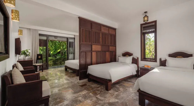 Трёхместный семейный номер Standard с видом на сад Legacy Hoi An Resort