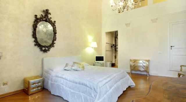 Трёхместный номер Deluxe Palazzo Tolomei - Residenza d'Epoca