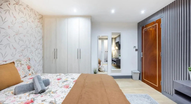 Коттедж 3 Bedroom Apartment by River Thames