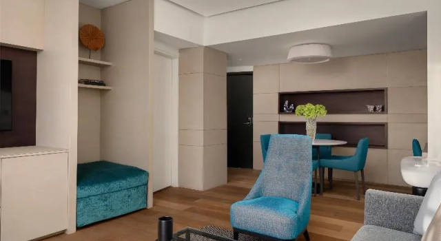 Двухместный люкс Premium with pool and sea view Mediterranean Beach Hotel