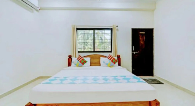Sri sai gesthus, Prenota Hotel Candolim 