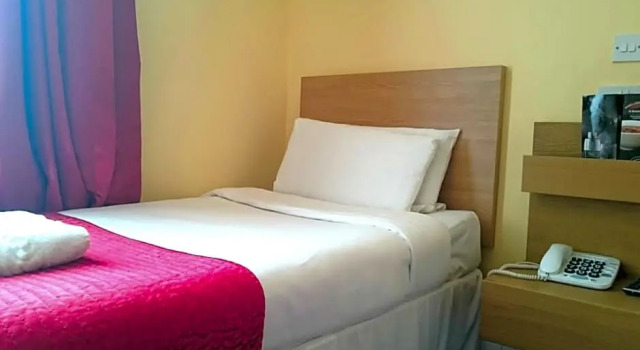 Номер Economy Lord Jim Hotel