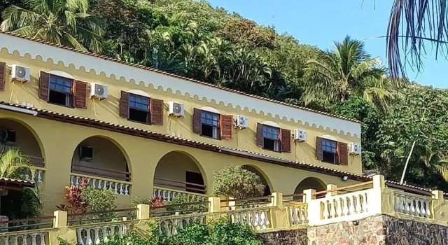 colonial hotel de ilhabela