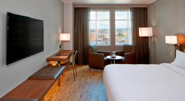 Двухместный номер Standard AC Hotel by Marriott Portland Downtown, OR