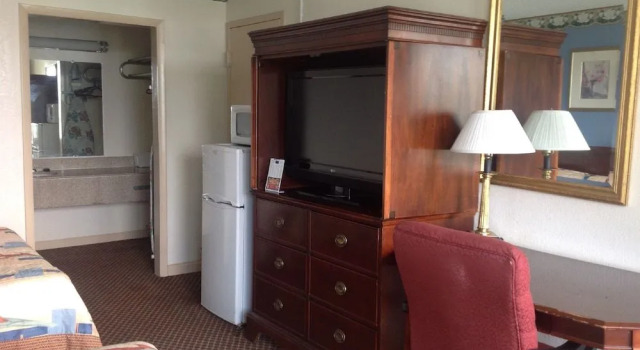 Super Inn & Suites by OYO Milledgeville, Boek Hotel SPA-hotels in Georgia, SPA