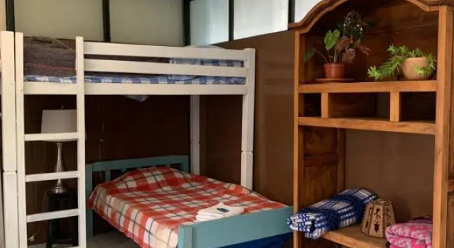 Кровать в общем номере (женский номер) Posada Santa