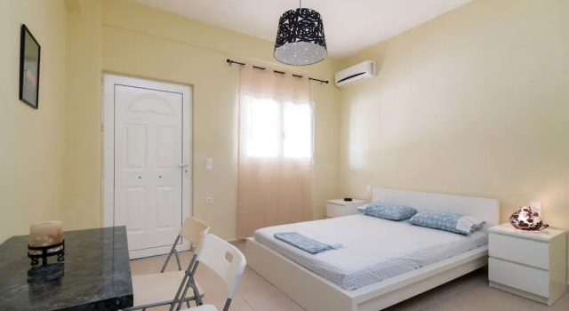 Студия с балконом Natasas Apartments