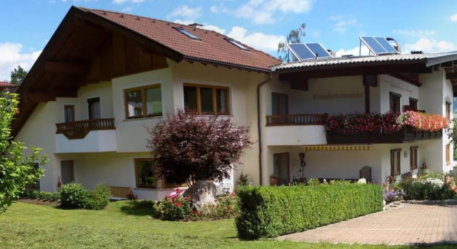 Gästehaus Burgi, Rezervovat Penzión Hotely v Tyrolsko se snídaní, Snídaně