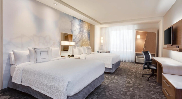 Четырёхместный номер Standard Courtyard by Marriott San Angelo