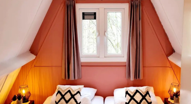 Renovated Ardennes Chalet With Patio, Забронировать Шале Коттеджи Дюрбюи, Коттедж