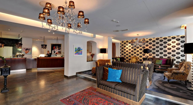 Hotel Ruth, WorldHotels Crafted, Забронировать Отель Васастан Стокгольм, рядом с Stockholm School of Economics