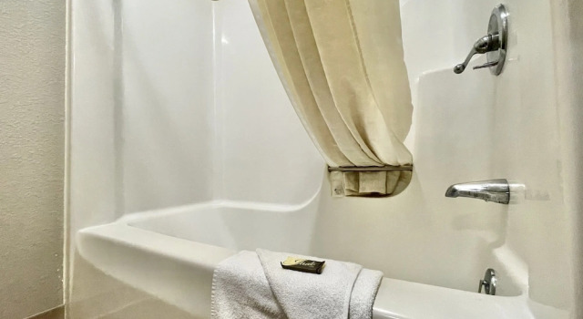 Двухместный номер Superior FairBridge Inn & Suites Fort Wayne