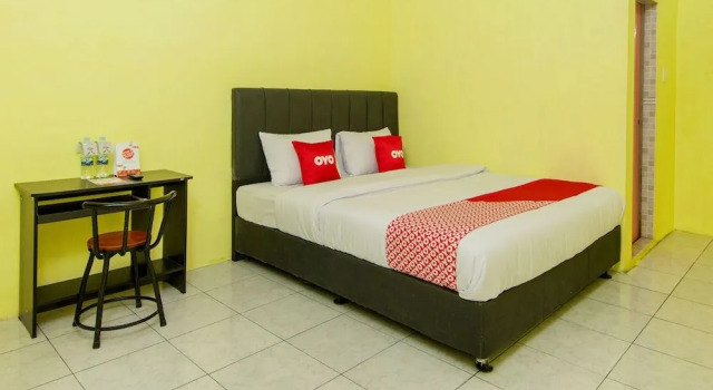 OYO 1701 Bagus Inn, Rezerwuj Hotel Berastagi Sumatra