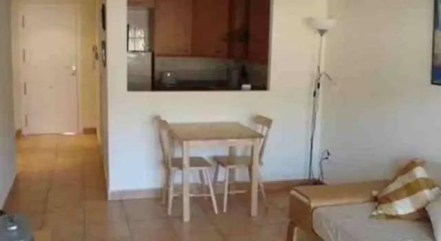 Residencial Isla de Altea III, Забронировать Отель Отели Альтеа с парковкой, рядом с Русская православная церковь Св. Архангела Михаила в Альтее, Парковка