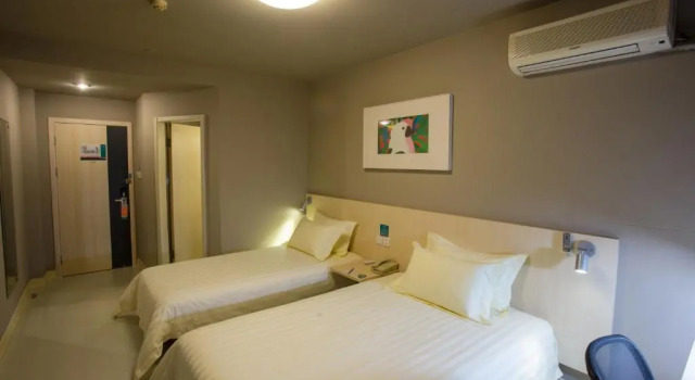 Номер Standard Jinjiang Inn Chendu Jinxianqiao