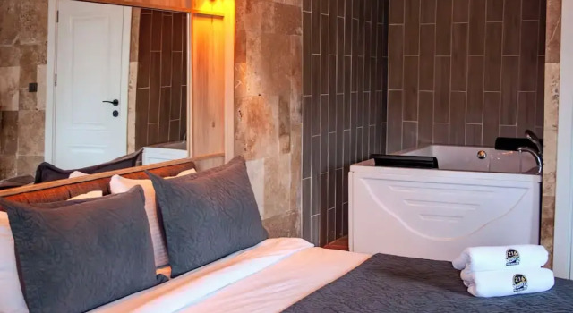 Номер Deluxe с балконом 216 North Hotel & Wellness-Spa