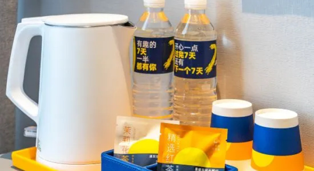 Люкс 7 Days Inn (Dongying Qiuyue Lake Huaihe Road Branch)