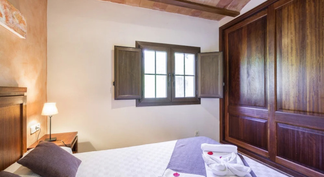 Call Vermell, Book Hotel Inca Majorca