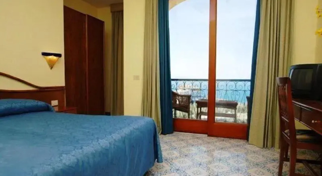 Семейный номер Standard Johanna Park Hotel