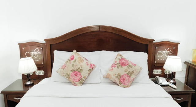 Номер Deluxe Happy City Hotel