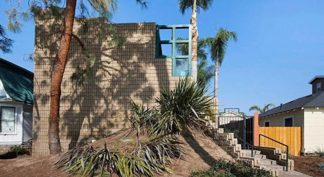 Unique 3BR Townhouse Close to the Ocean, Забронировать Отель Пасифик-Бич Mission Beach