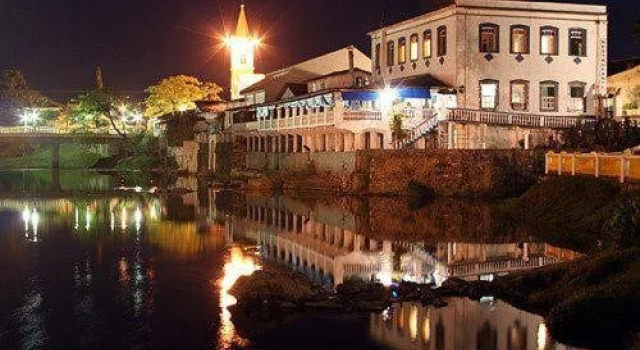 Hotel e Restaurante Nhundiaquara
