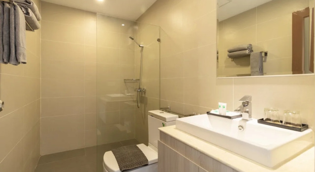 Двухместный номер Deluxe KIRA Hotel