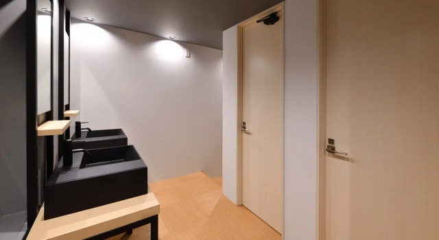 Santiago Guesthouse Naha, Забронировать Хостел Недорогие отели Наха, рядом с Железнодорожная станция Кентё-маэ, недорого