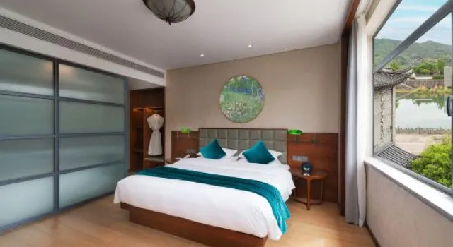 Номер Standard с балконом и с видом на реку SSAW Garden Hotel Ningbo Xikou