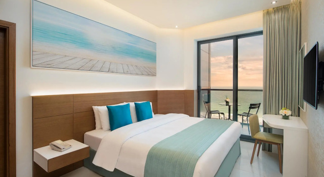 Двухместный номер Standard с видом на море Wyndham Garden Ajman Corniche